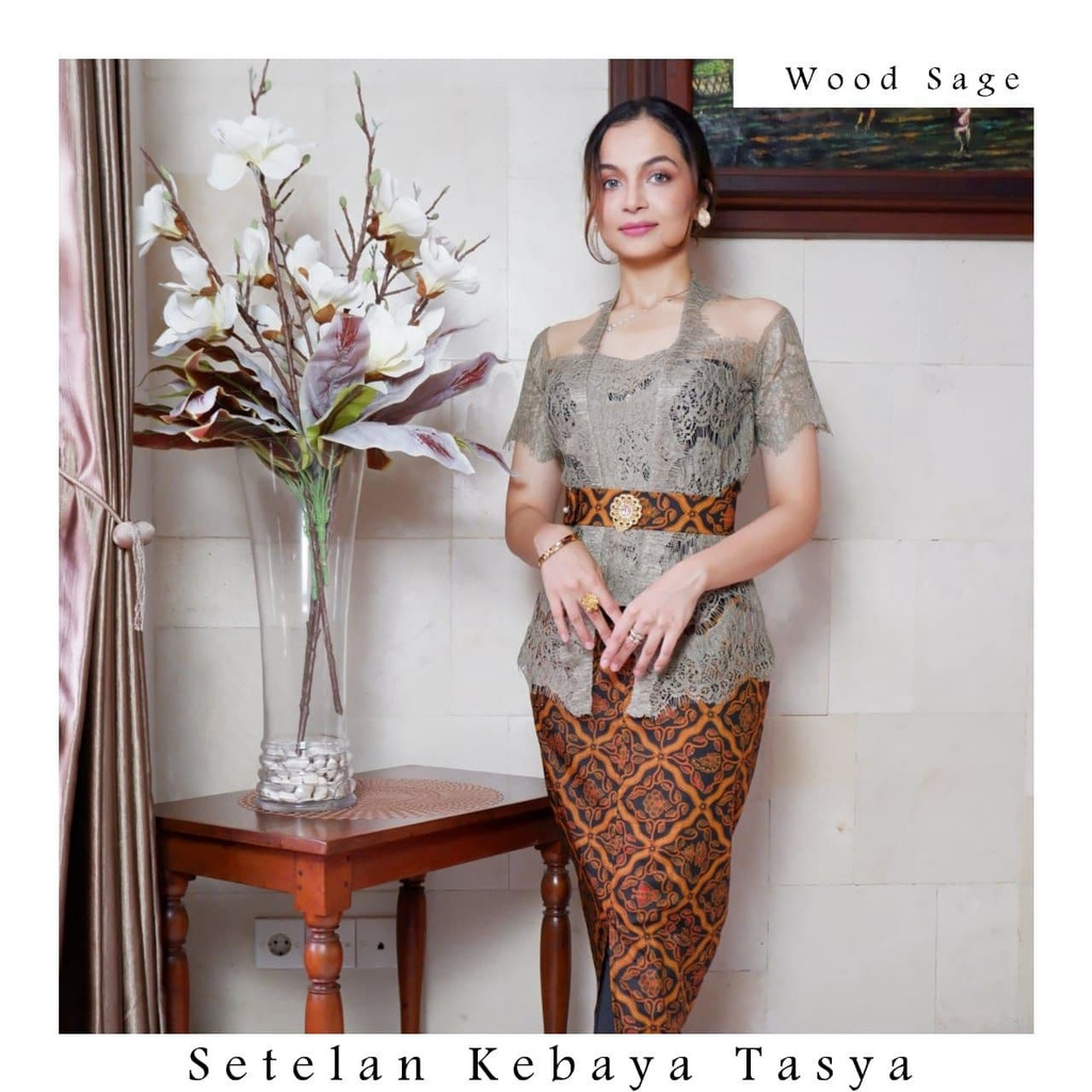 setelan kebaya bali brokat rang rang modifikasi tasya kebaya modern wisuda pesta-hijau botol