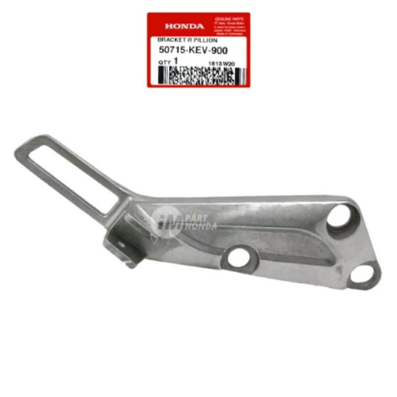 dudukan foot step kanan Supra x Suprafit lama