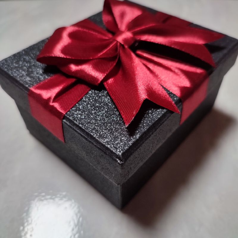 HARD BOX HITAM GLITTER KOTAK KADO HADIAH SPESIAL