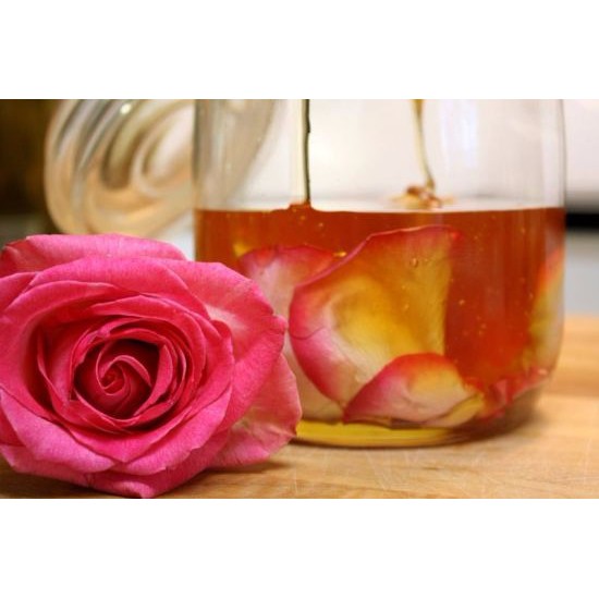 

Bibit Parfum Lambda Mawar Madu Honey Rose Fragrance Oil 100cc