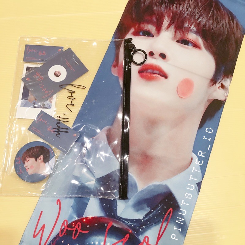 Kim Wooseok Romanticcliches Slogan