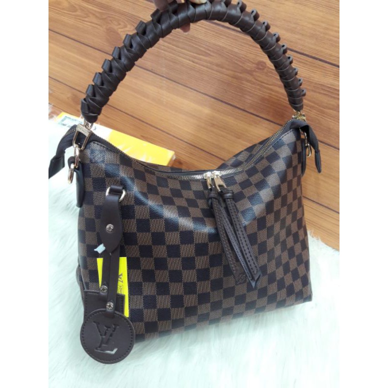 Tas LV Hobo Shanaz