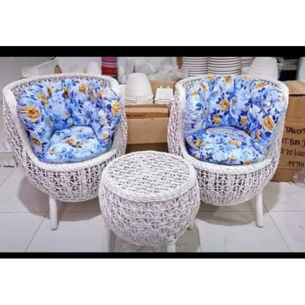 Wenny - Kursi Teras Brekele Rotan Sintetis Eigenana