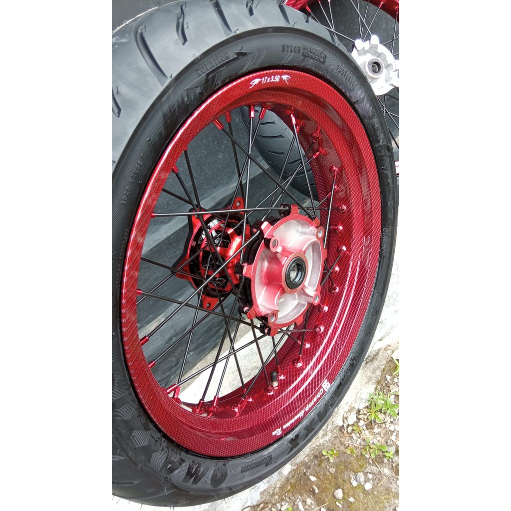 WHELLSEET BAN SET SUPERMOTO CRF VELG CHAMP CARBON TINGGAL PASANG