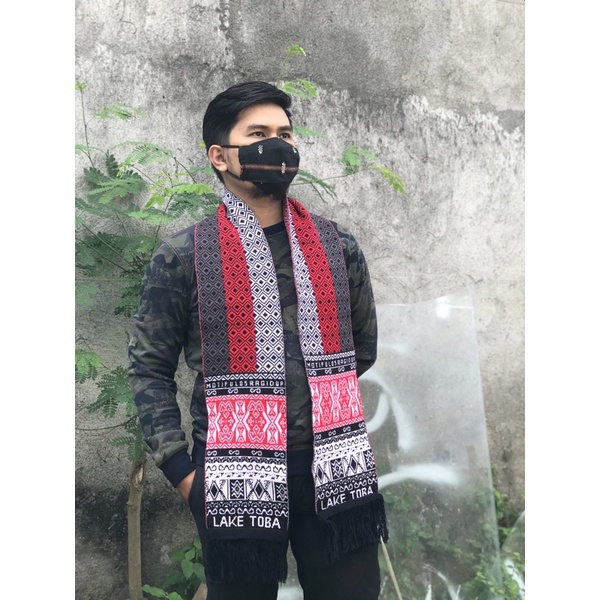 syal rajut lake toba
