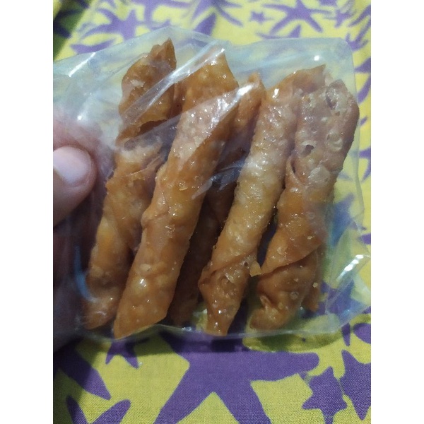 

makanan ringan, cemilan enak kacang sembunyi