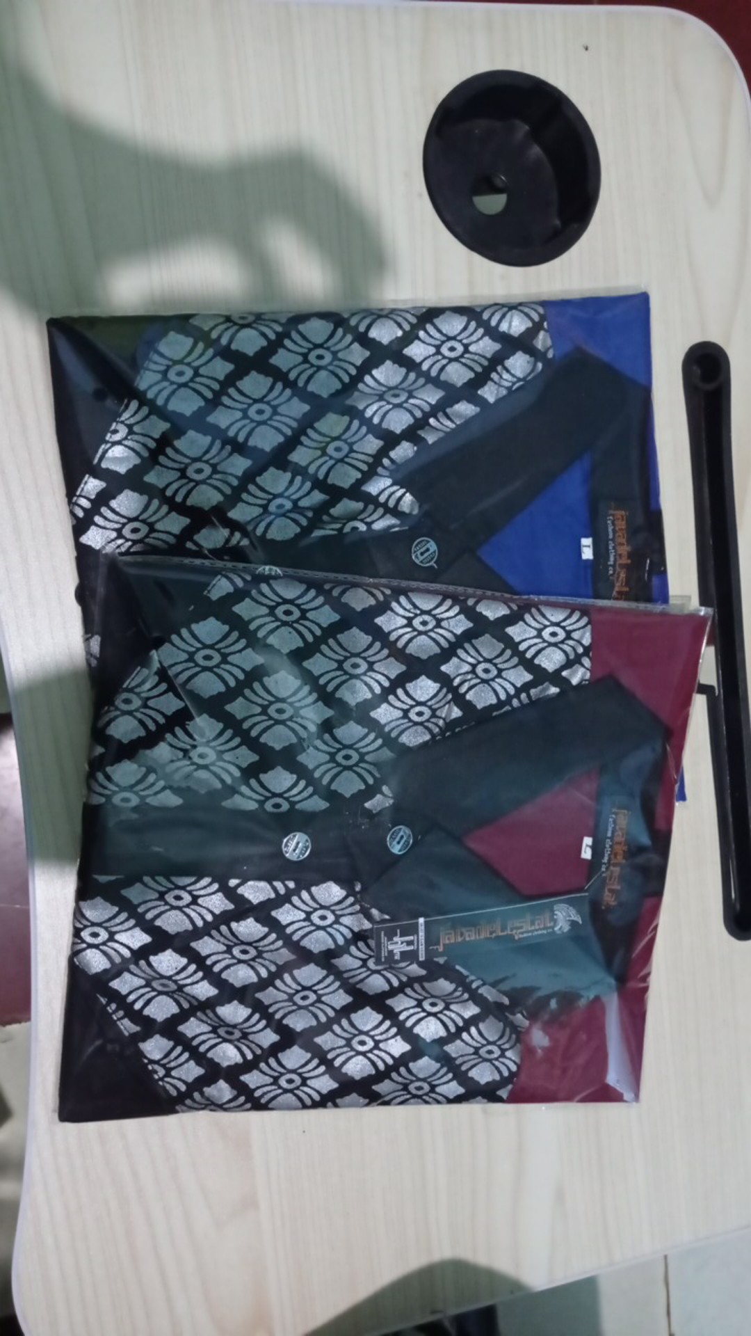 Kemeja Hem Batik Kombinasi Polos