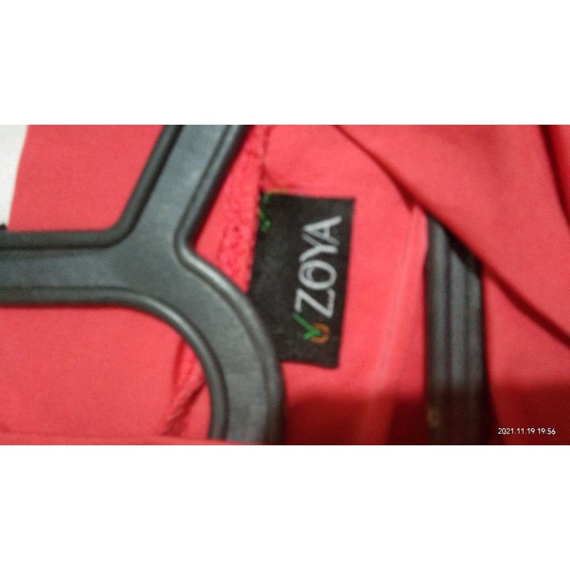Baju wanita Zoya