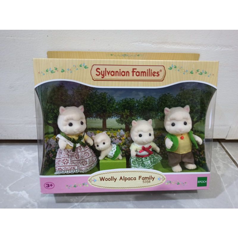 Sylvanian Families Woolly Alpaca Family