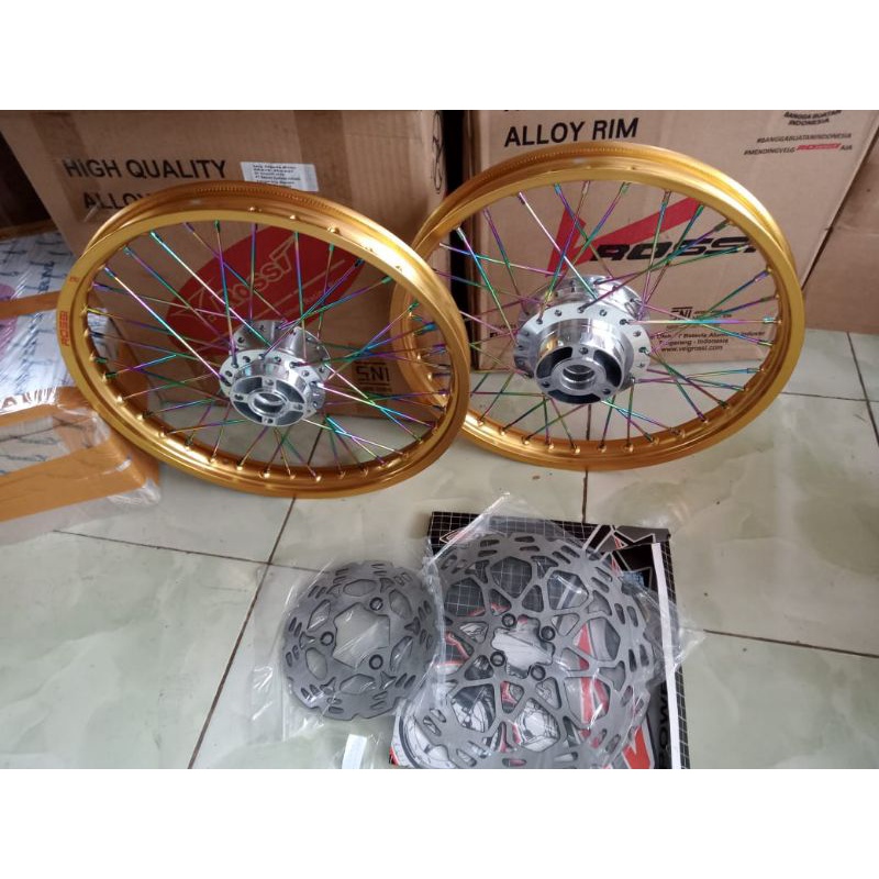 velg paketan Satria Fu 150 ring v Rossi 17x140/140
