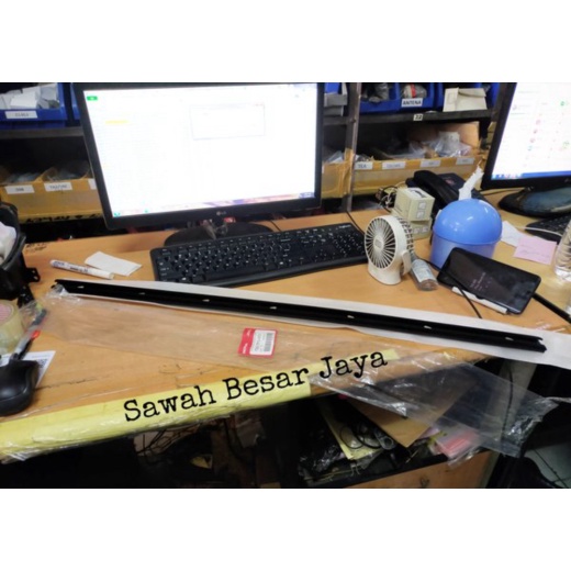 Promo Weather Strip - Karet Pelipit Plipit List Lis Bawah Kaca Pintu Bagian Dalam Honda Jazz GD3 Cit