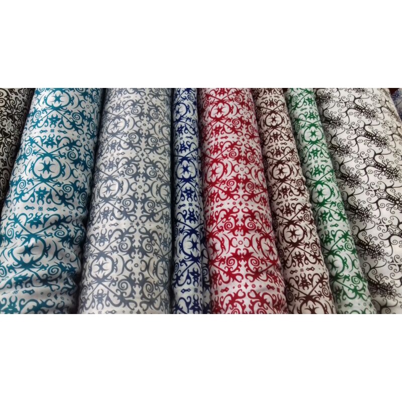 Batik cumi dasar putih