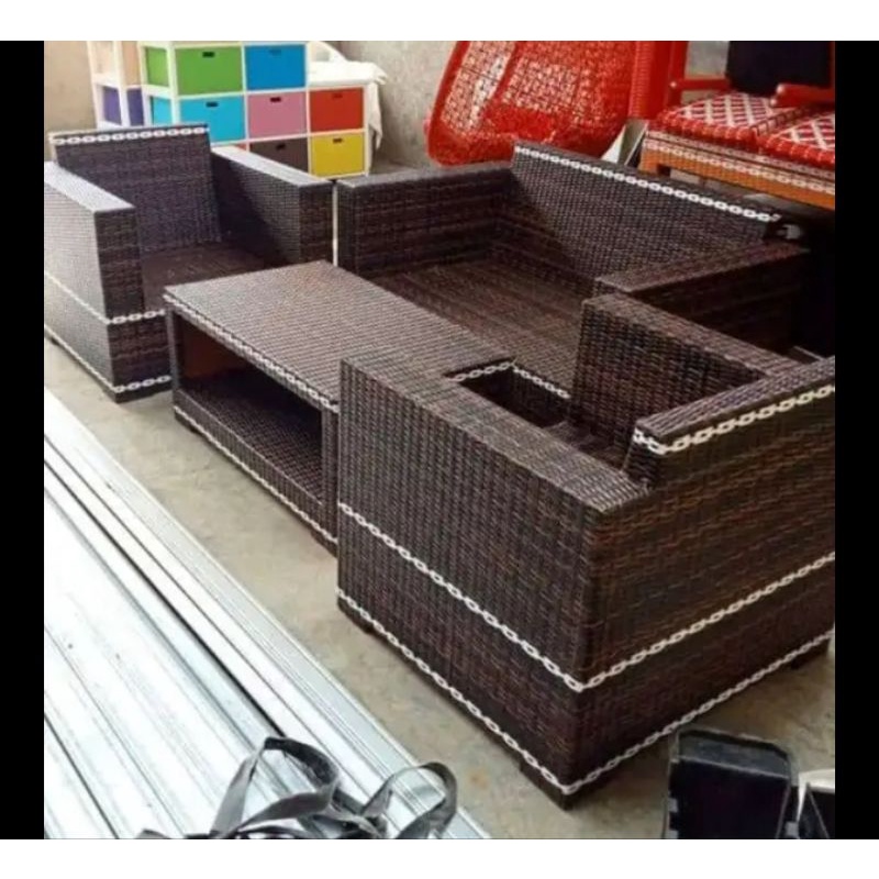 SOFA 211 ROTAN SINTETIS