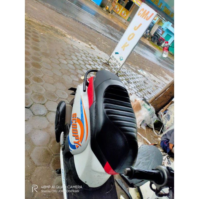 jok Scoopy model single seat-jok Scoopy caferacer mbtech modifikasi