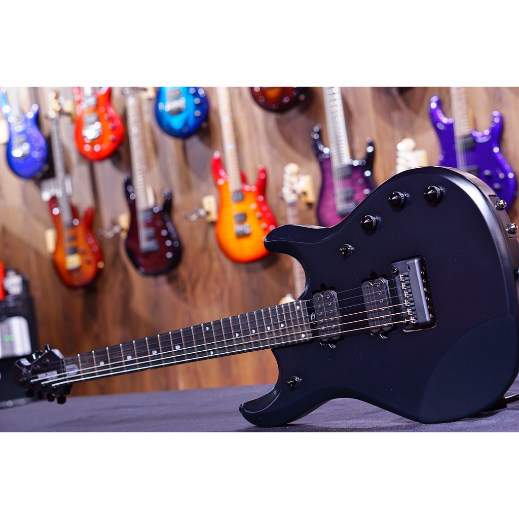 Ernie Ball Music Man John Petrucci 6 - Stealth Black G92673