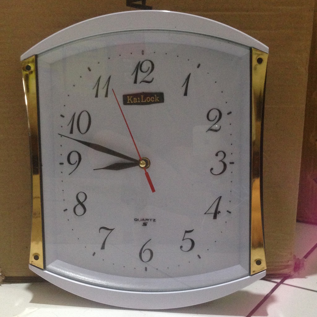 Maspion 136 Wall Clock Jam Dinding Kailock