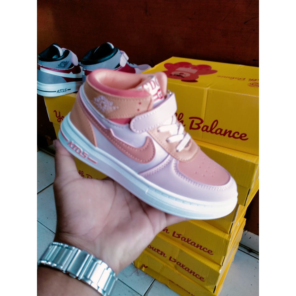 SEPATU SNEAKERS IMPORT DARI YOUTH BALANCE| Snikers Anak | B529 UKURAN 26-37| | Snakers Anak Perempuan | Sneakers Anak Import | Sepatu Snekers Anak | Sepatu Boot Anak | Boot Anak