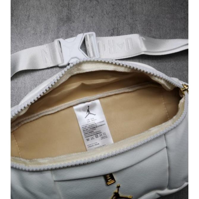 Air Jordan Waist Bag Regal White Paprikaolshop321