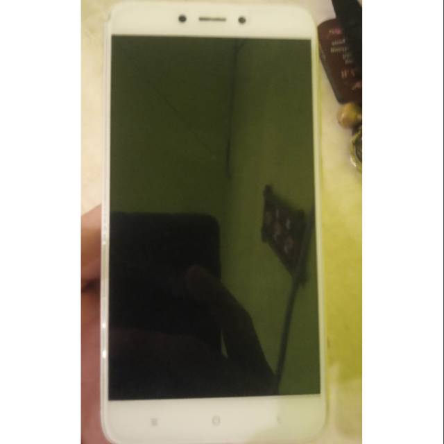 Second Xiaomi Redmi 4x bukan Redmi Note 4x