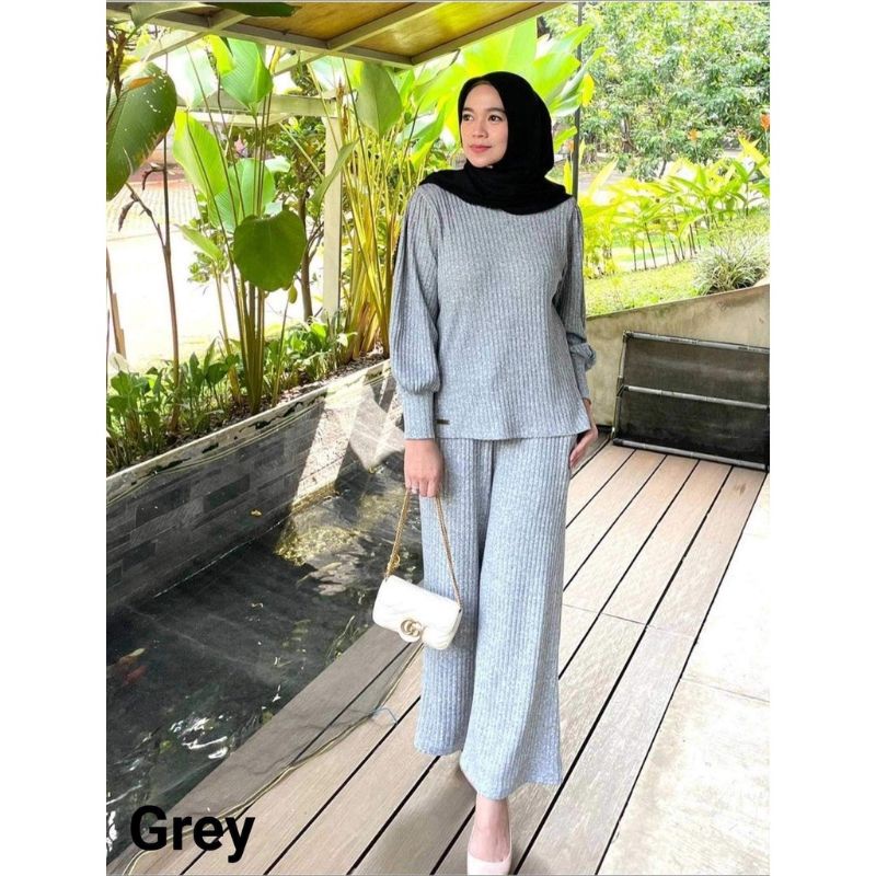Setelan Bahan Rajut Import One Set Celana Knit Tebal Jumbo Ld 132cm ( L XL XXL XXXL ) Terbaru Termur