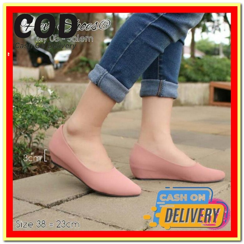 Wedges Sandal Wanita Ibu-Ibu Sandal Wedges Kondangan Arisan Sendal Kondangan Ibu Ibu Terbaru Wadges 