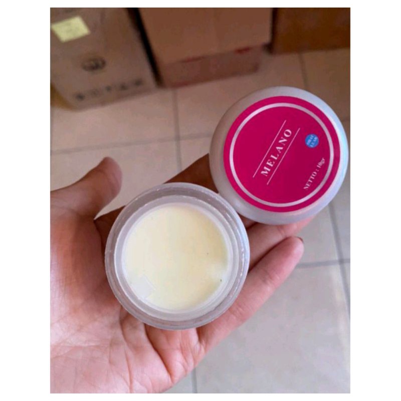 Night krim Melano ulthyme