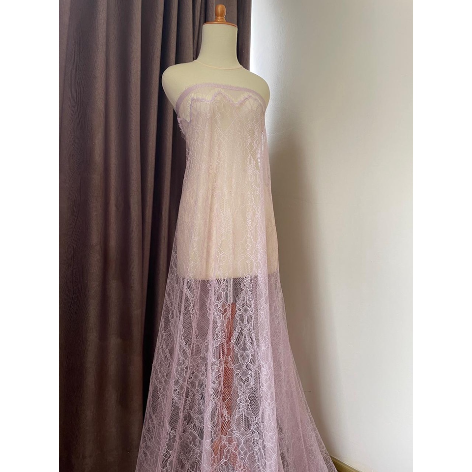 Bahan Kebaya Brokat Lace Chantily Panel Semi Prancis Warna Ungu Soft Lilac Muda