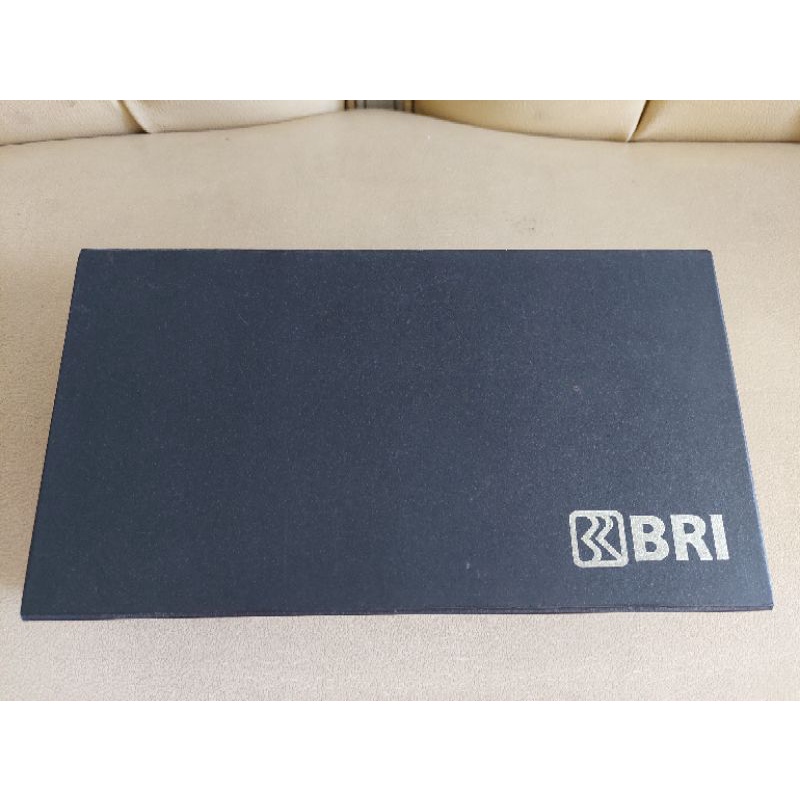 

Box custom uk 18x25 t 8