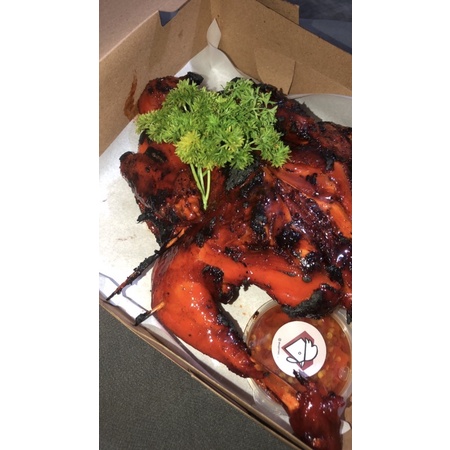 

Ayam bakar 1 ekor Bumbu Rempah Merah