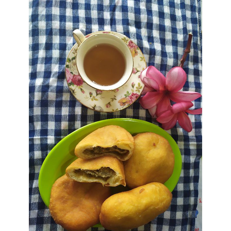 

roti goreng kacang hijau