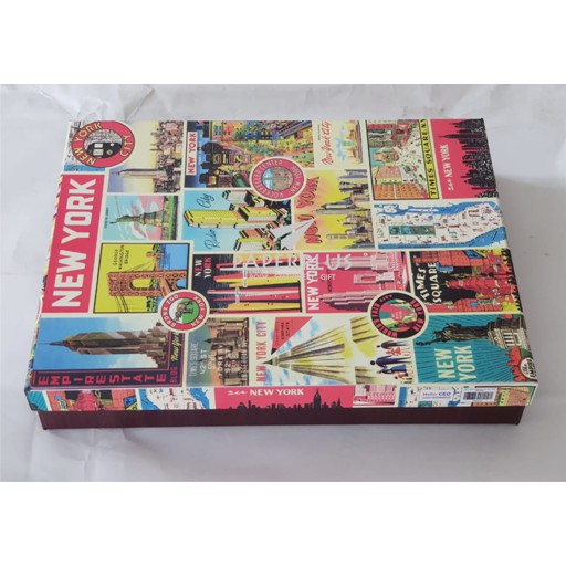 

Kotak Kado / Kotak Hadiah / Gift Box Pakaian B / Motif Vintage New York