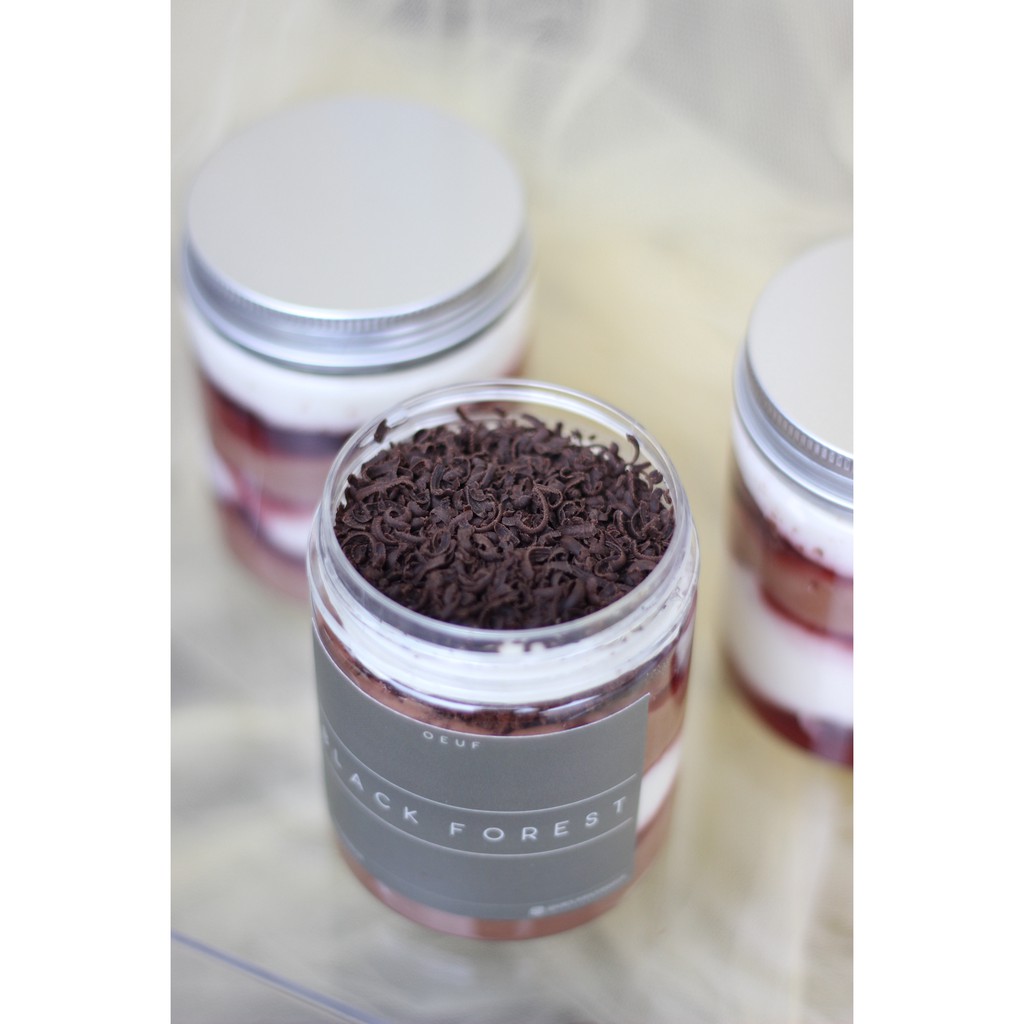 

Black Forest (Cakes in a Jar)