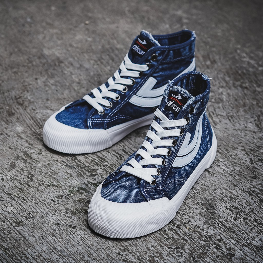 Sepatu Johnson Pro High