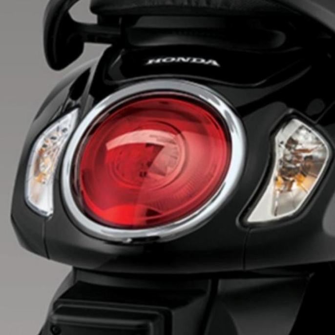 Garnis Lampu Belakang Tail Light Honda Scoopy 2021