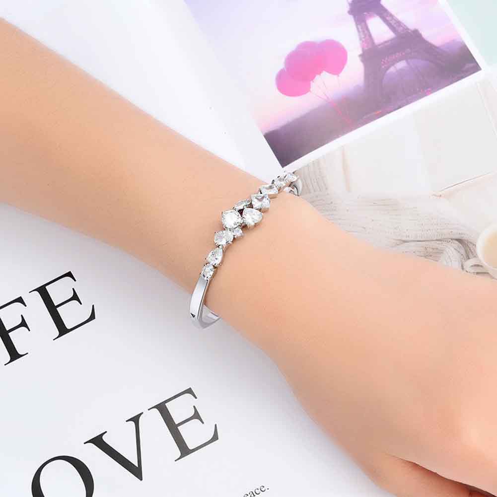 Hu Hu Hu Hu Hu Alat Bantu Pasang Kacamata♡ Gelang Bangle Wanita Hias Cubic Zirconia Untuk Pesta Pernikahan