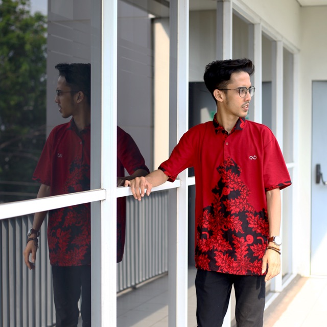 Loyal Kaos Polo Batik Maroon Modern Pria M L XL XXL