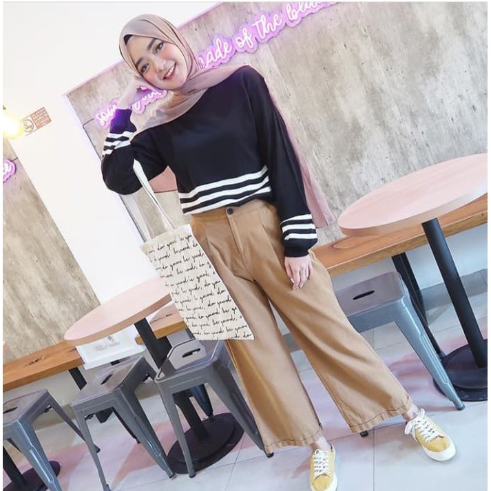 KALILA - JODY SWEATER CROP / Atasan Wanita Rajut Halus