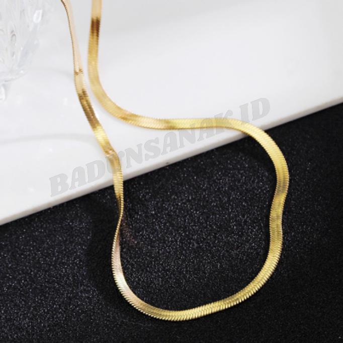 KALUNG TITANIUM ANTI KARAT PRIA WANITA MODEL GEPENG GOLD QUALITY IMPORT TERBARU