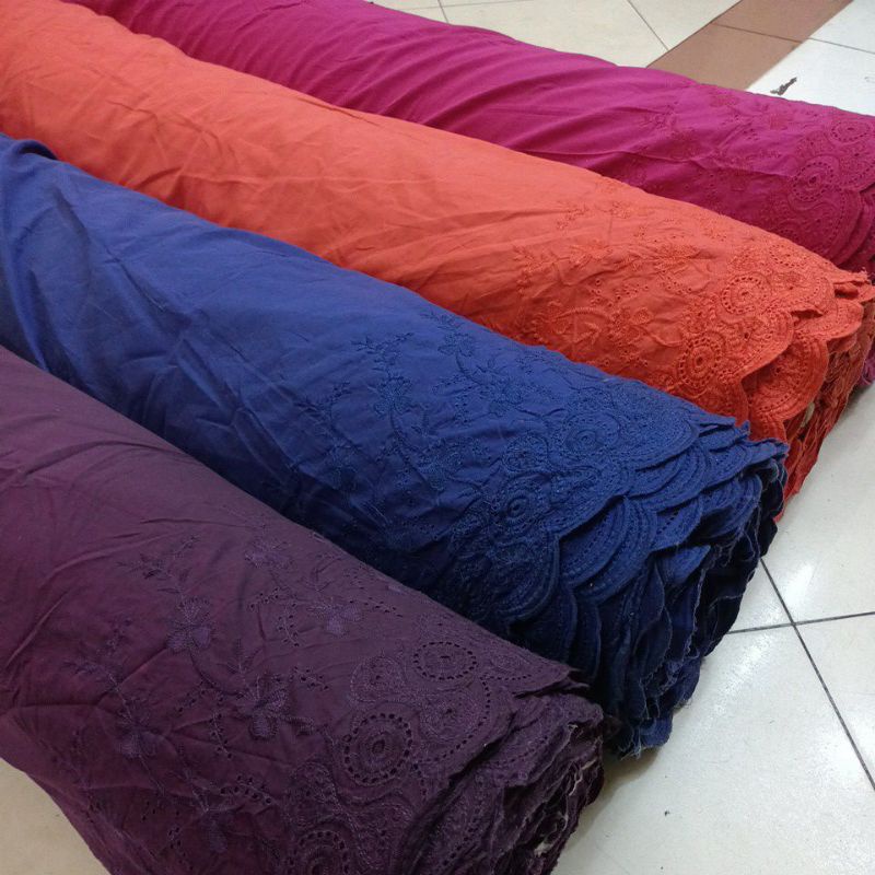 kain katun Paris bordir pinggir satu sisi(harga meter)