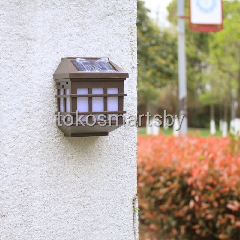 Lampu Solar Dinding 4 Lumens / Lampu Solar LED Tenaga Surya Bisa Ganti Baterai / Lampu Taman Solar Dinding Sensor Cahaya