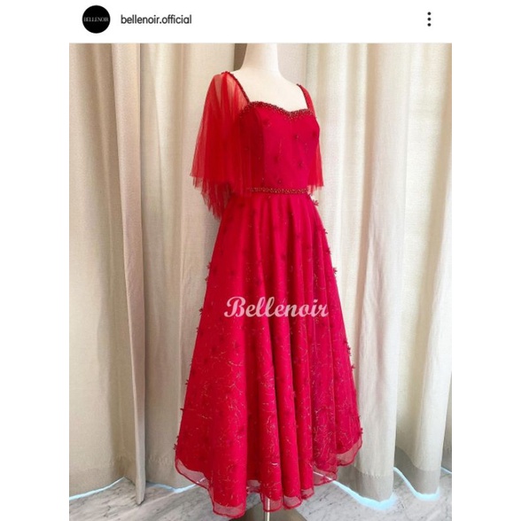 Preloved Gaun merah Dress red Prewed, pesta, sangjit merk bellenoir