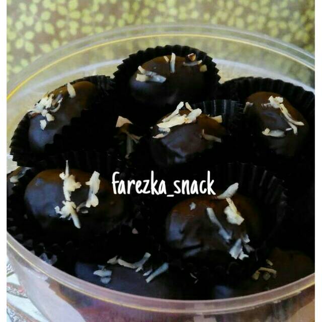 

Kurma Coklat