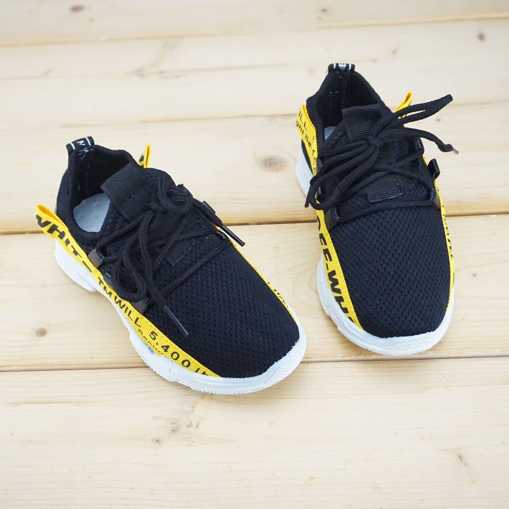 Sepatu Anak / Side Yellow TM Will Shoes - Black/Yellow