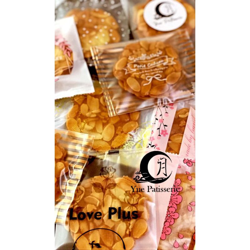 

Almond Tuille/ Almond crispi