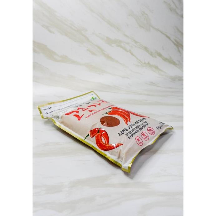 

GOCHUGARU KASAR KOREA HAE CHAM RED PEPPER CHILLI POWDER CABE BUBUK 1KG