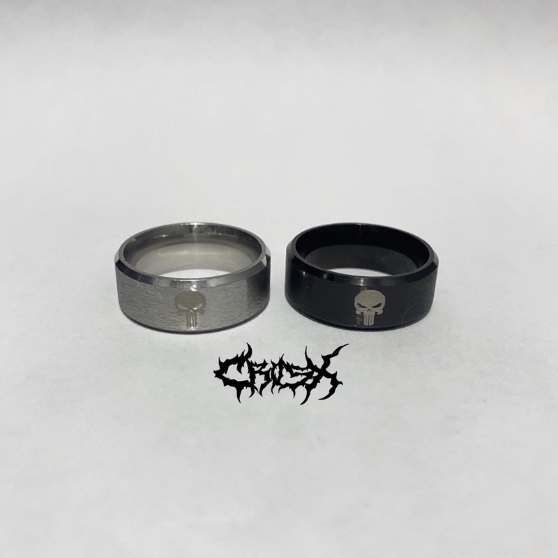 SKULL RING / CINCIN TENGKORAK HITAM SILVER  / CROSS RING ROYAL KNIGHTS RING KERAJAAN CINCIN KSATRIA RING SKULL RING CINCIN COUPLE RING KOREAN STYLE RING CINCIN STYLE KOREA CINCIN AESTHETIC RING CINCIN TITANIUM STAINLESS CINCIN PRIA WANITA HIPHOP PUNK RING