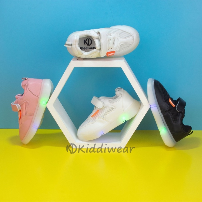 (HZ)❤️(COD) Sepatu led Casual anak HZK08