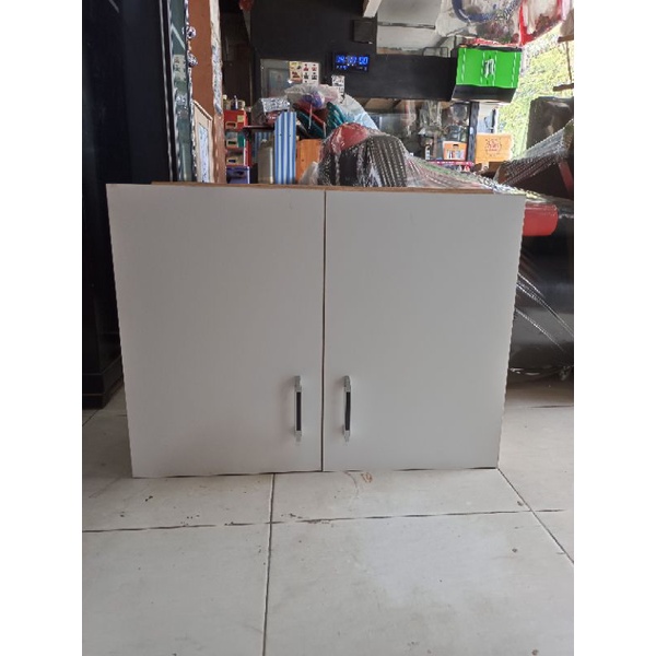 kichenset lemari gantung dapur piring dinding tembok