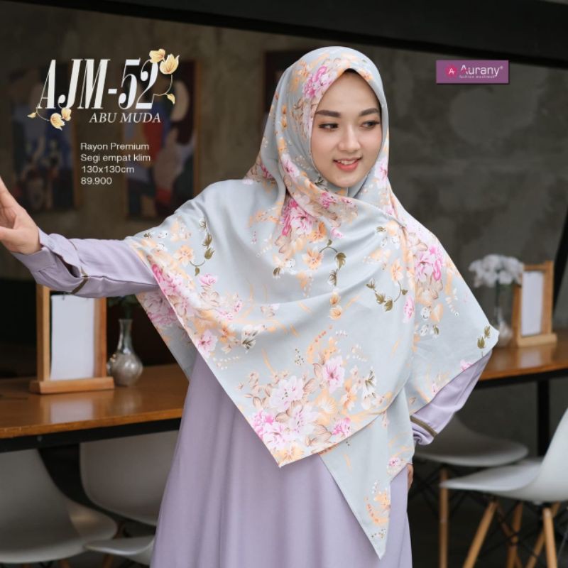 AJM Kerudung segi empat kelim
