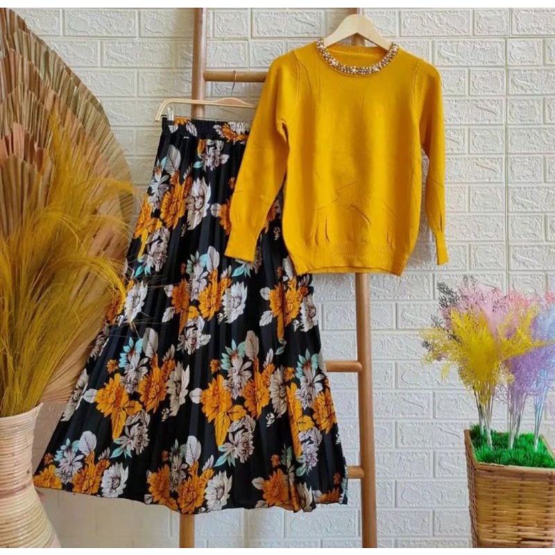 SET RAJUT ROK PLISKET IMPORT / SETELAN BANGKOK IMPORT